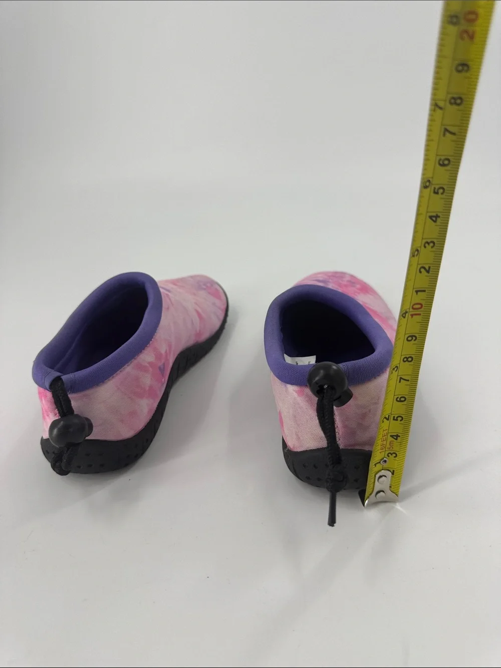 TOMMY BAHAMA Girls Pink & Purple Tie-Dye Slip-On Water Shoes Size 2/3 EUC